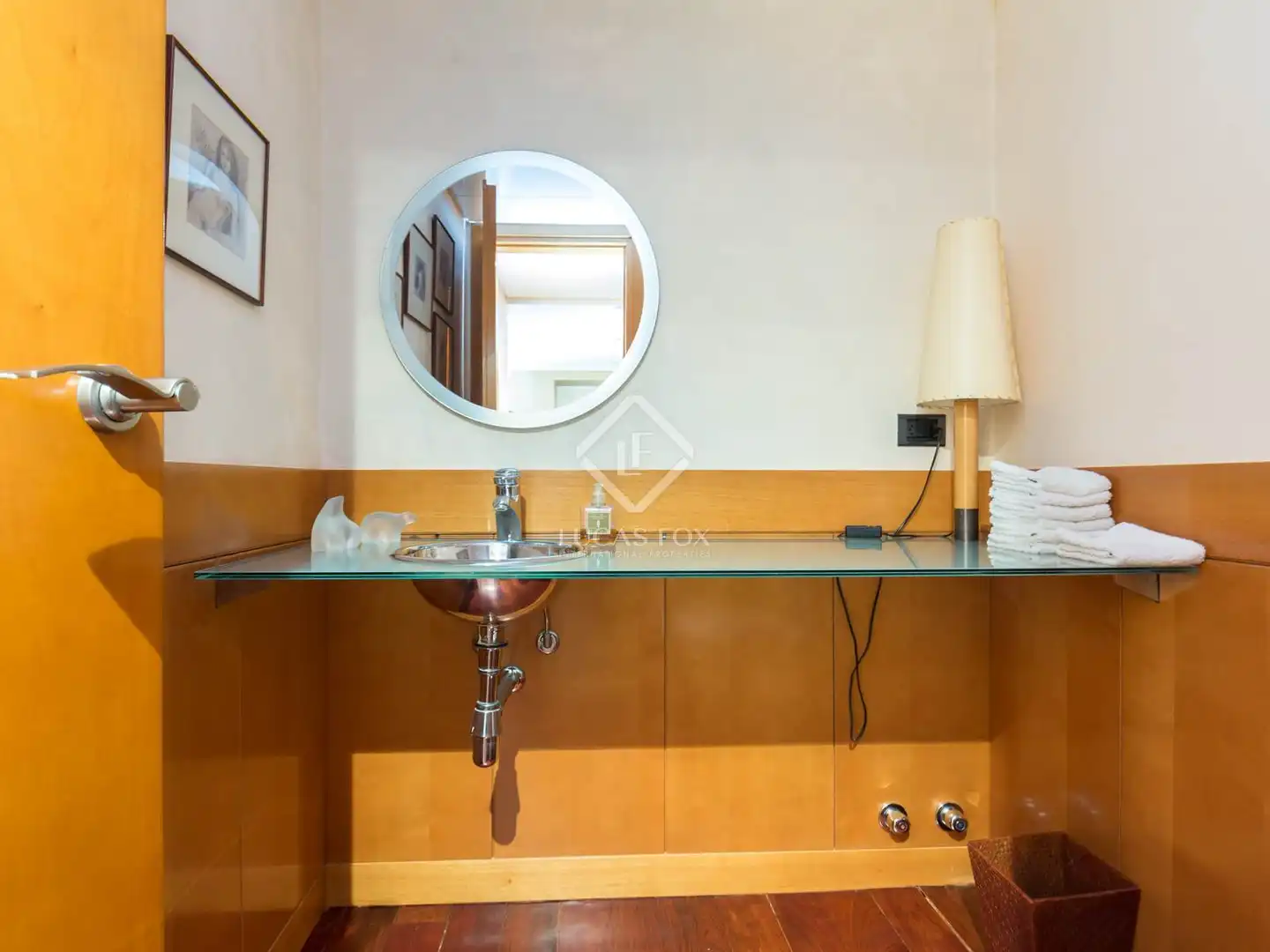 Badezimmer von Haus oder Chalet zum Verkauf in Esplugues de Llobregat mit Klimaanlage, Heizung und Privatgarten