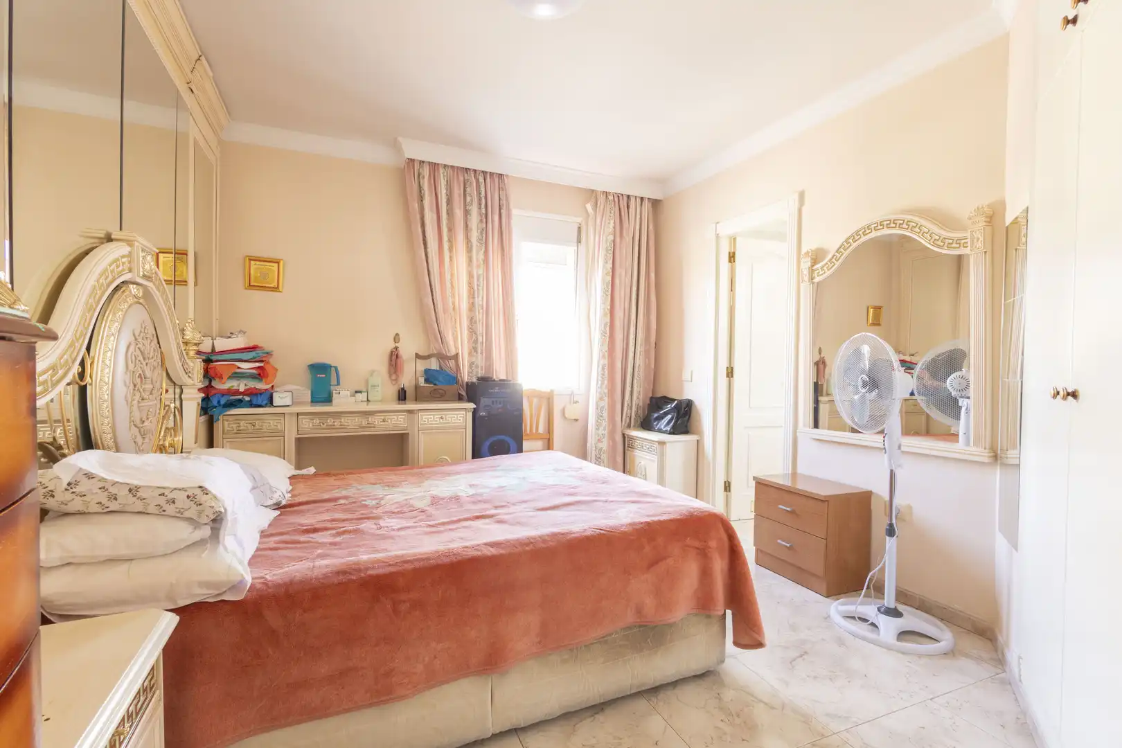 Habitación de Piso en venta en Adeje con Trastero y Balcón