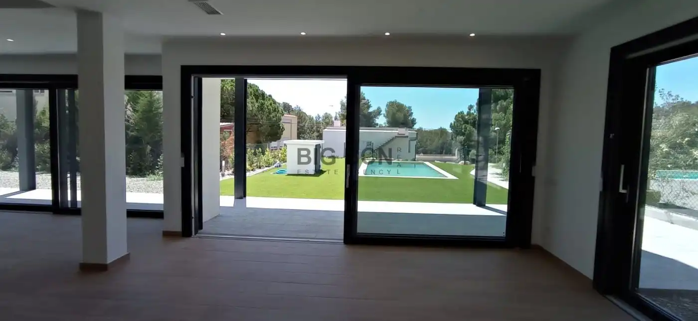 Casa o chalet de alquiler en Sitges con Aire acondicionado, Calefacción y Jardín privado