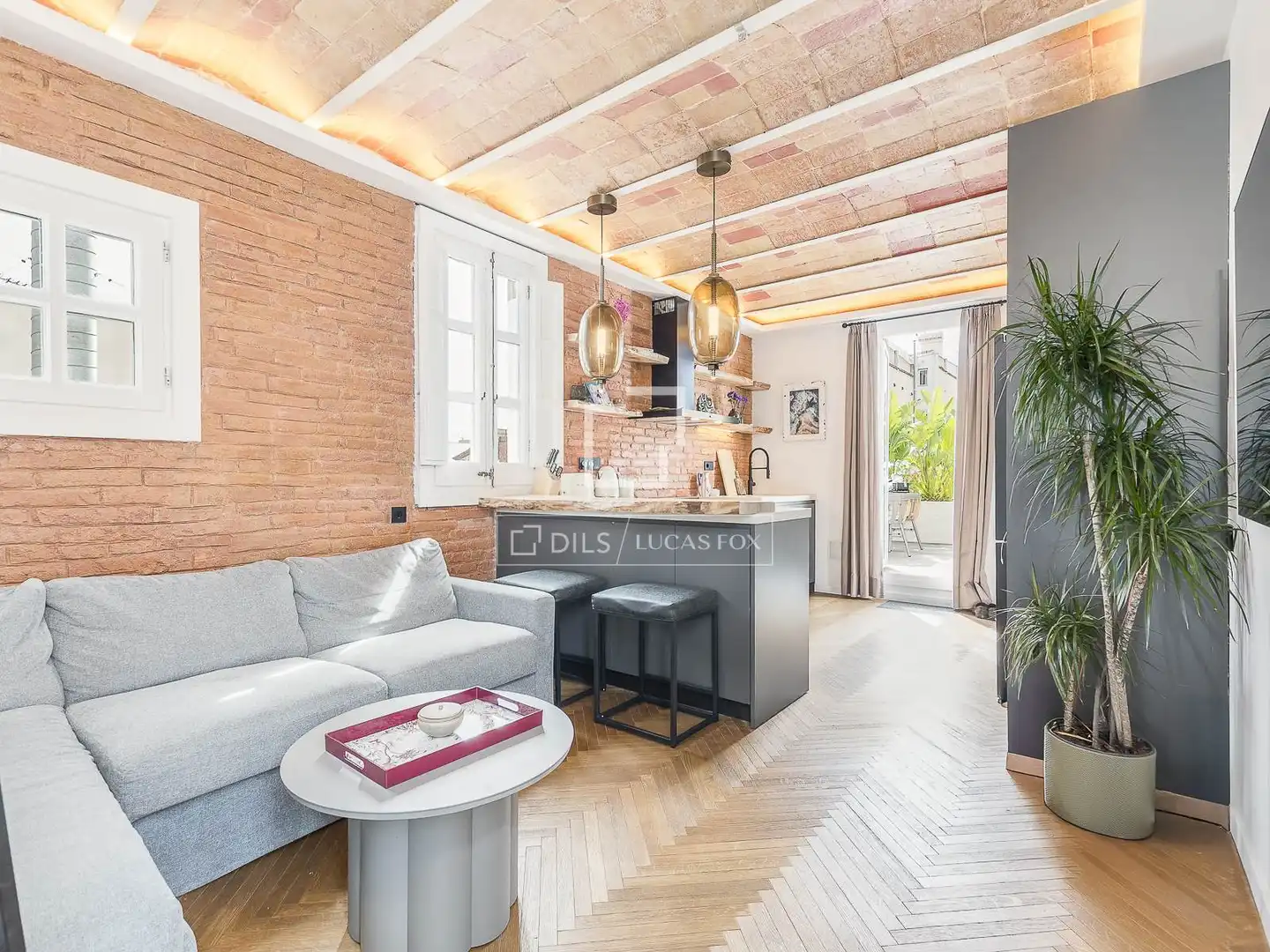Vista exterior de Ático en venta en Barcelona con Aire acondicionado, Terraza y Amueblado