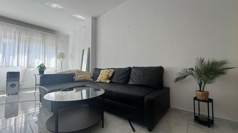 Foto 2 de Piso en venta en Paisos Catalans, Mas Masó - Hospital, Salt