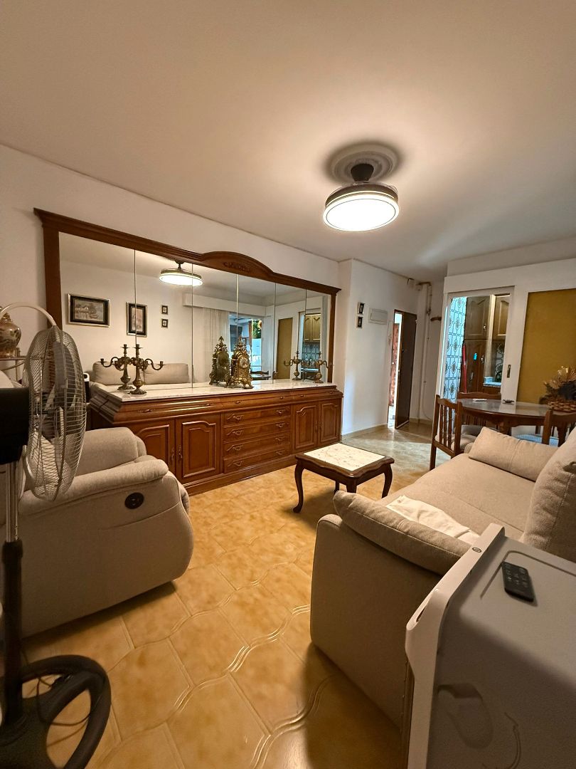 Piso de alquiler en Calle Loja, 2, Sector Sur