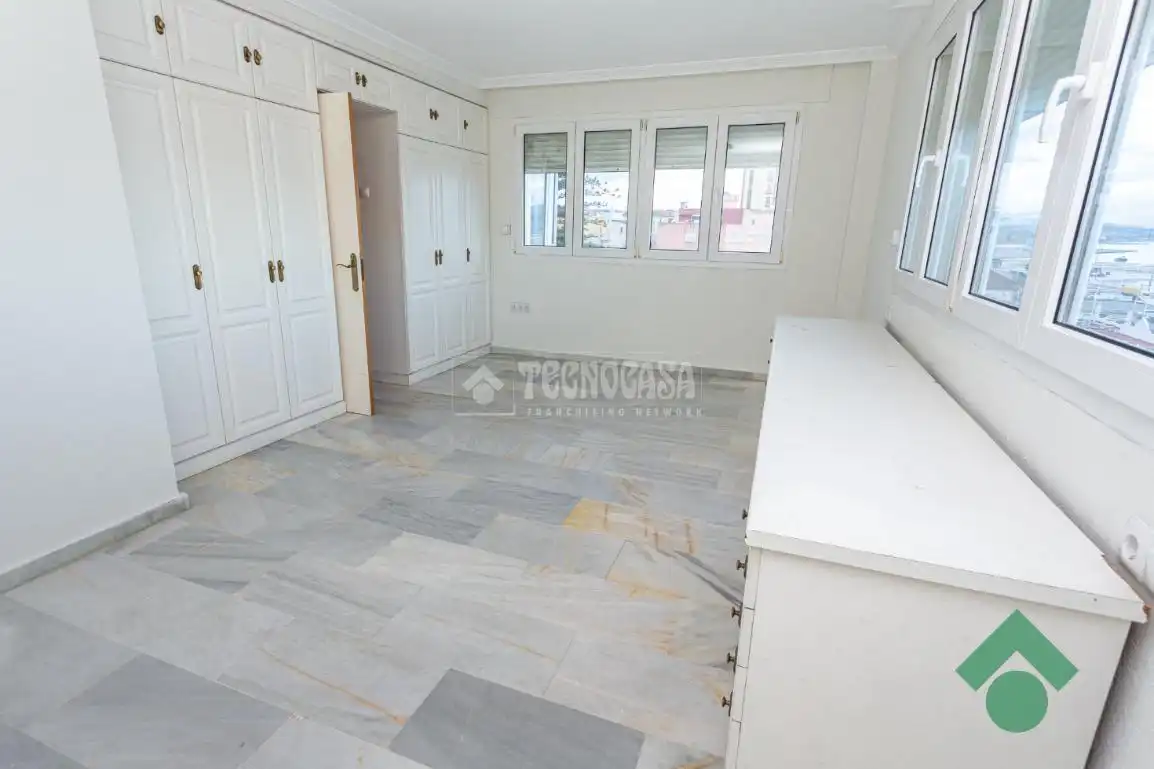 Bedroom of Flat for sale in Algeciras