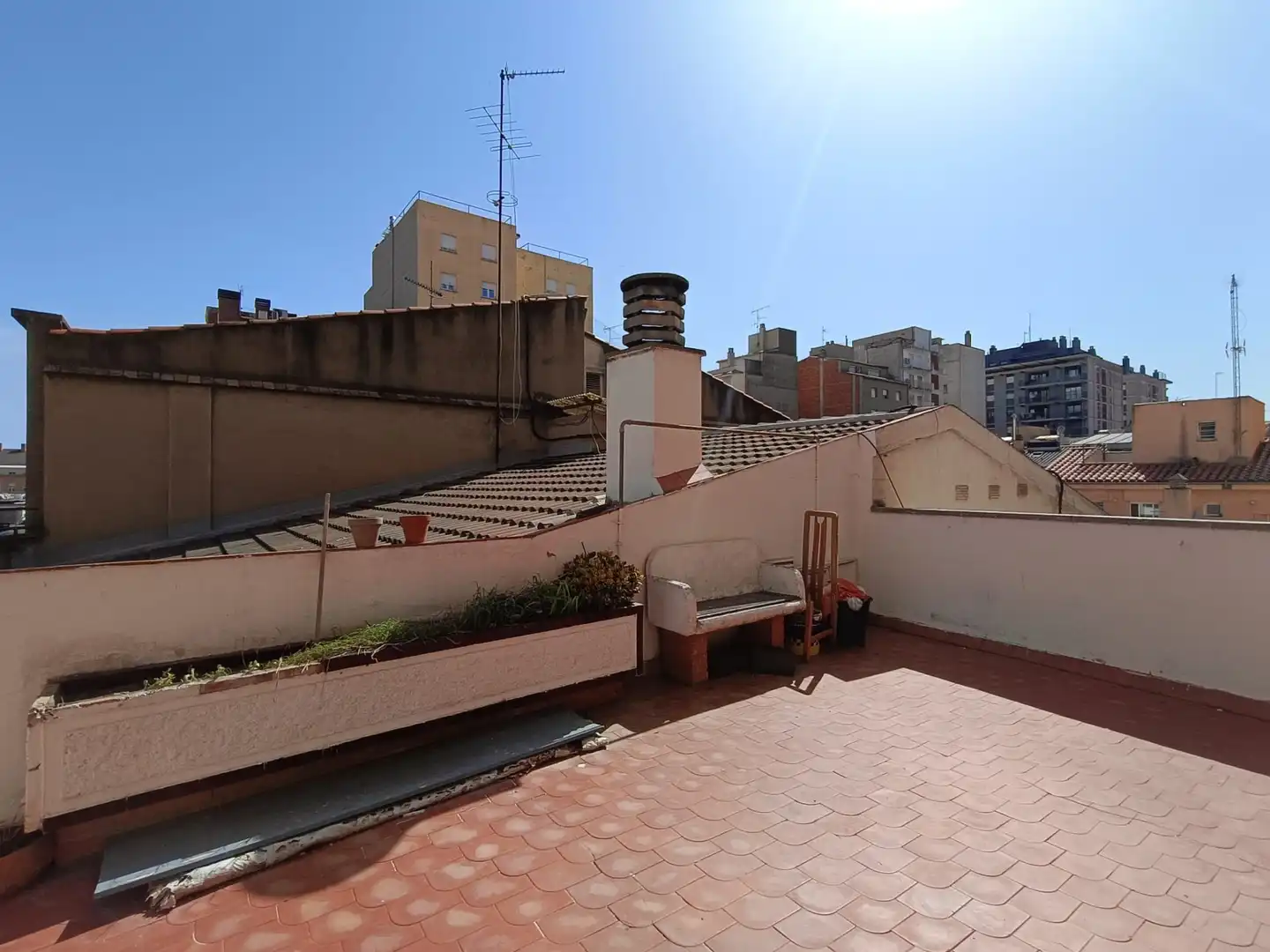 Terraza de Piso en venta en Girona con Calefacción, Terraza y Amueblado