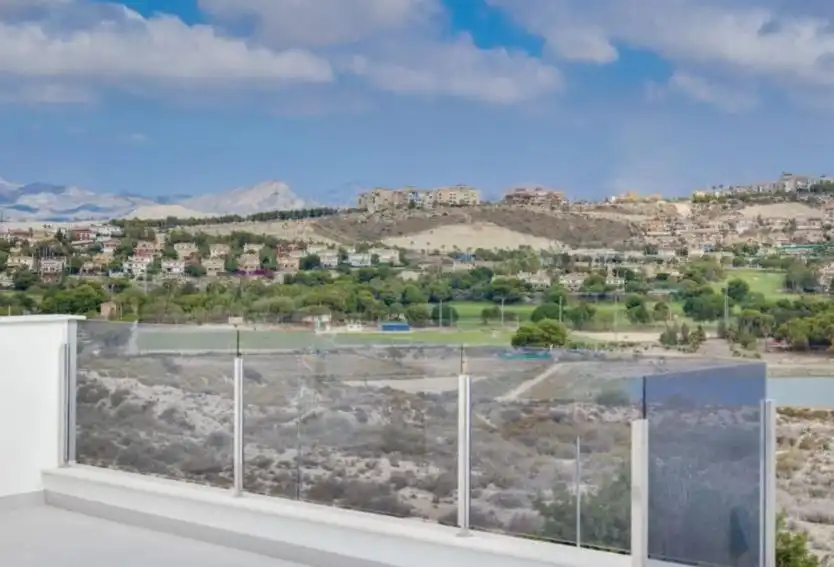 Terrasse von Haus oder Chalet zum Verkauf in Mutxamel mit Klimaanlage, Heizung und Privatgarten