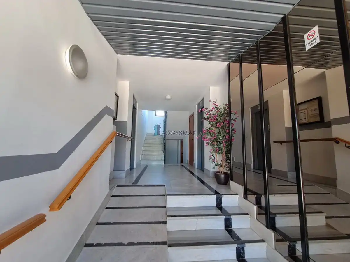 Apartamento de alquiler en Benicasim / Benicàssim con Amueblado y Piscina comunitaria