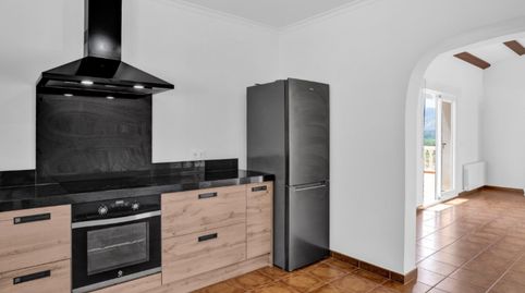 Villa moderna de lujo con vistas panorámicas al valle, piscina privada y 5 dormitorios en Orba, imatge 5