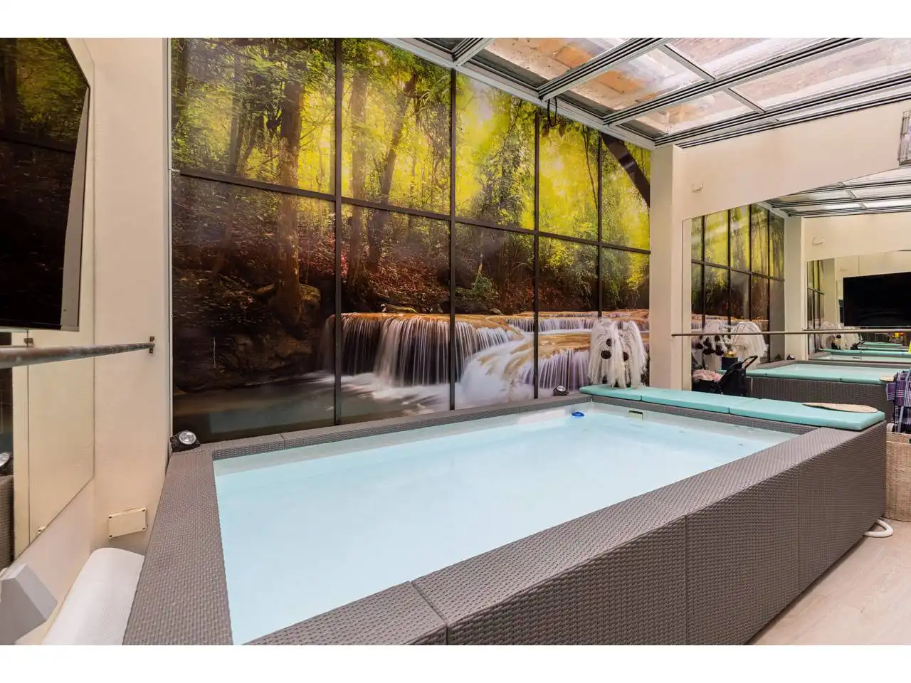 Schwimmbecken von Wohnung zum Verkauf in Valencia mit Klimaanlage, Heizung und Terrasse