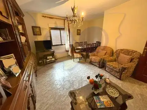 Sala de estar de Casa adosada en venta en Sequeros con Terraza y Balcón