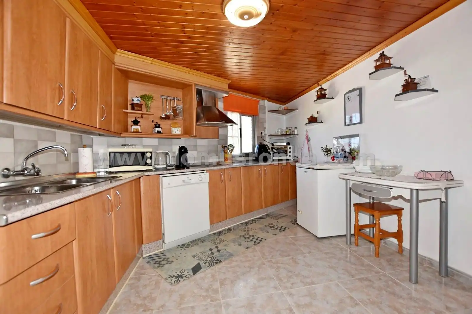 Casa rústica con piscina en venta en Partidas Norte, imagen 2