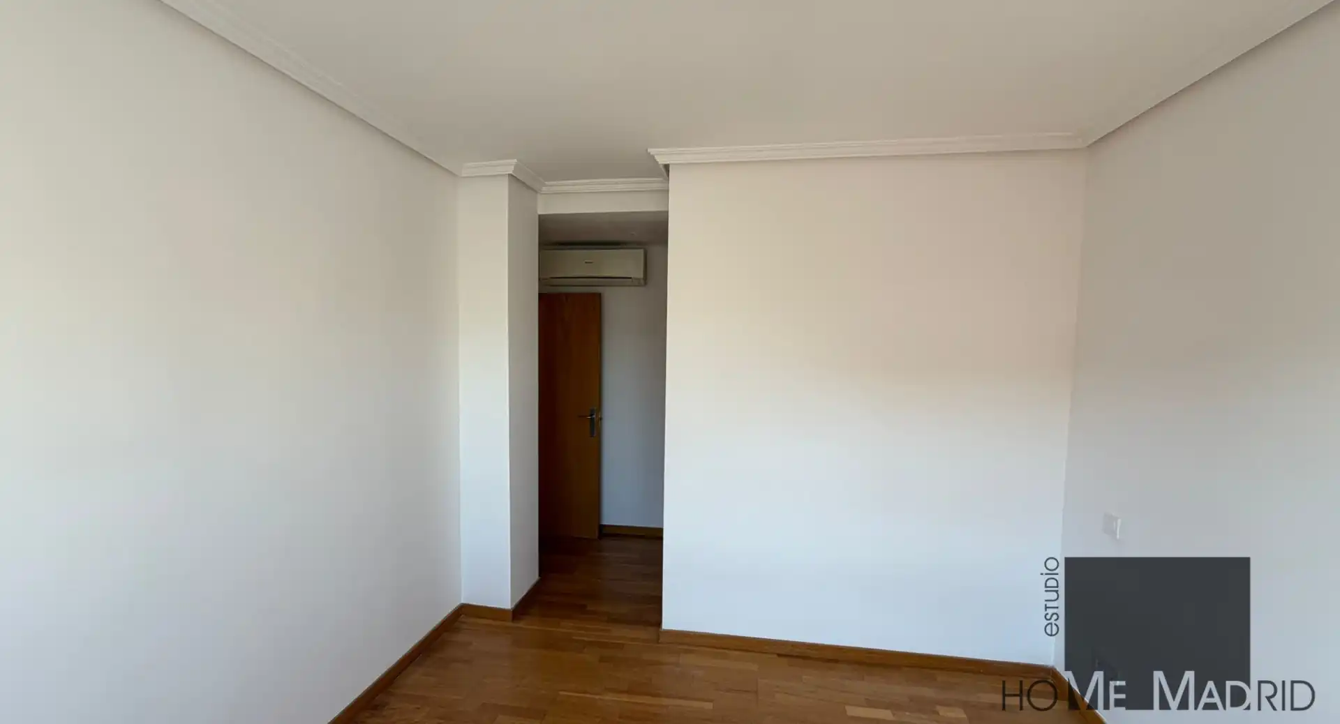 Schlafzimmer von Wohnung zur Miete in Fuencarral - El Pardo