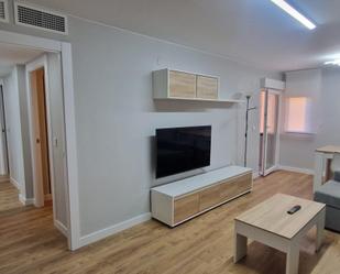 Living room of Flat to rent in  Zaragoza Capital  with Air Conditioner, Heating and Terrace