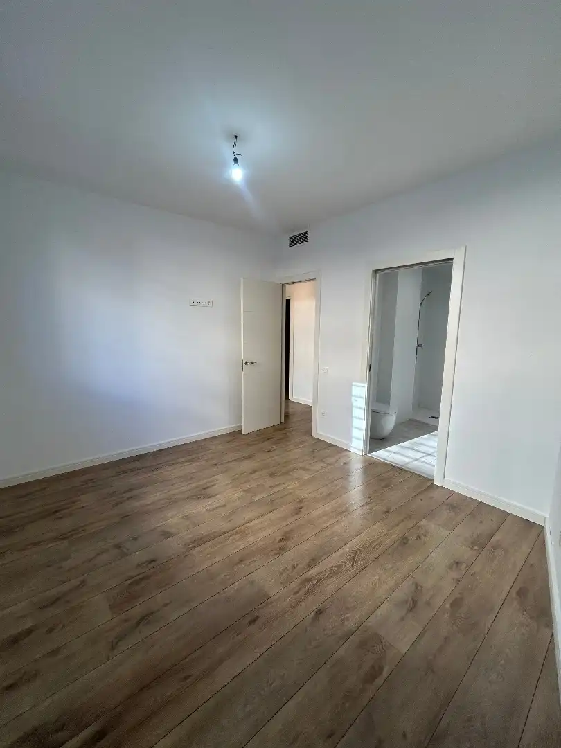Habitación de Planta baja en venta en Gavà con Aire acondicionado, Calefacción y Parquet