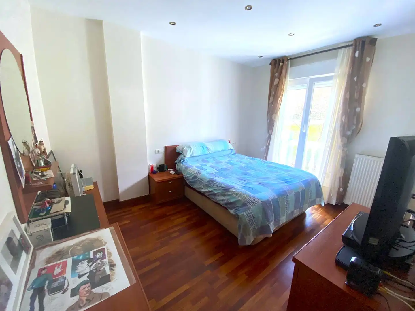 Habitación de Casa o chalet en venta en Castro-Urdiales con Calefacción, Jardín privado y Terraza