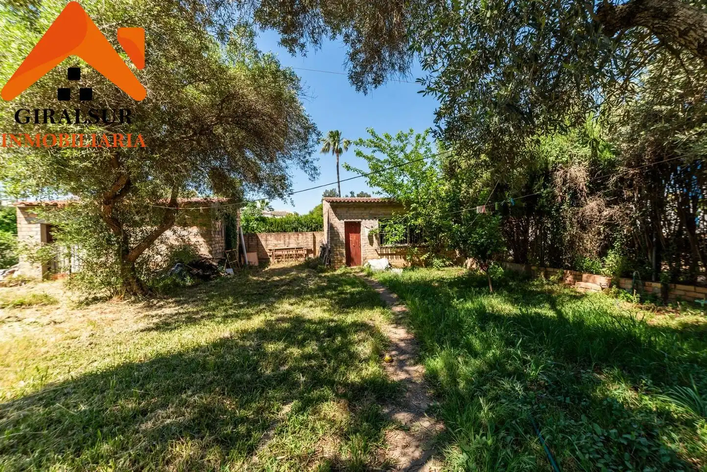 Jardí de Casa o xalet en venda en Alcalá de Guadaira amb Aire condicionat, Jardí privat i Terrassa