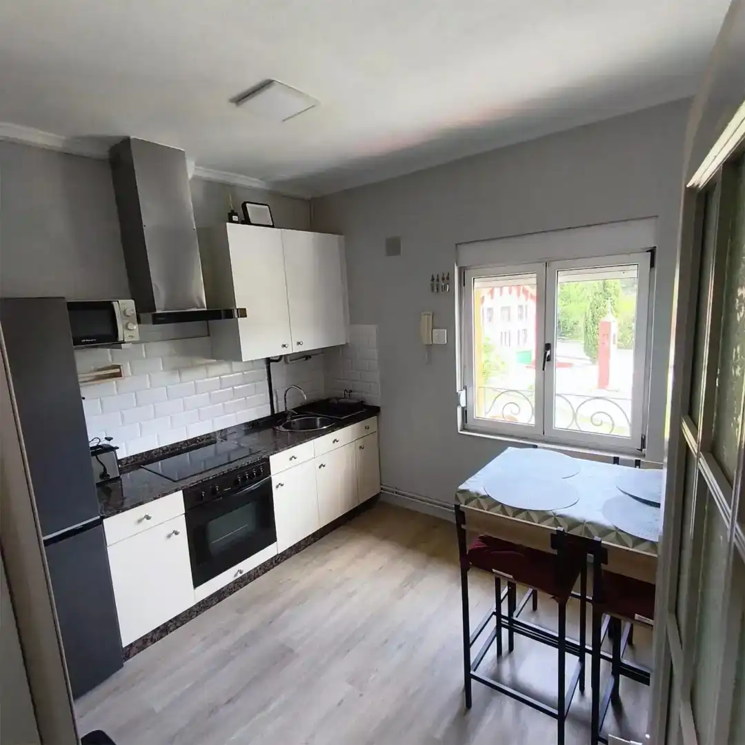 Kitchen of Flat for share in Castrillón  with Parquet flooring and Furnished