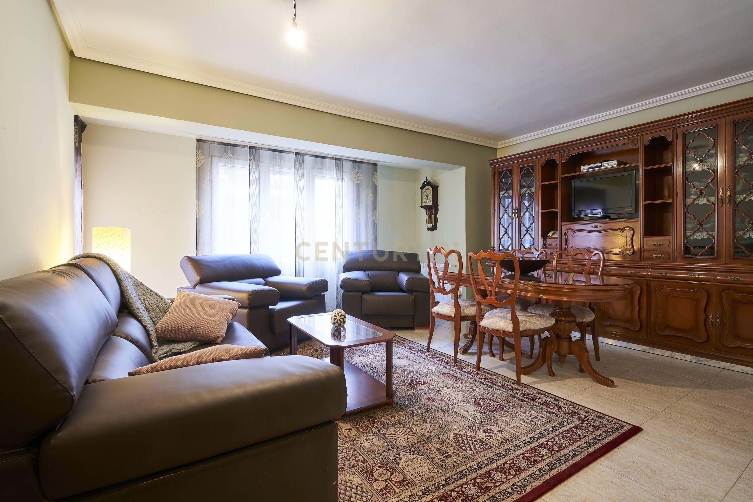 Living room of Flat for sale in Benicarló  with Heating, Terrace and Furnished