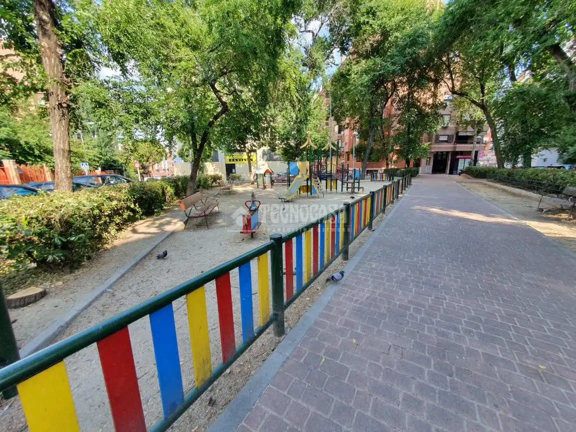 Parking of Attic for sale in Madrid  with Air Conditioner, Parquet flooring and Terrace