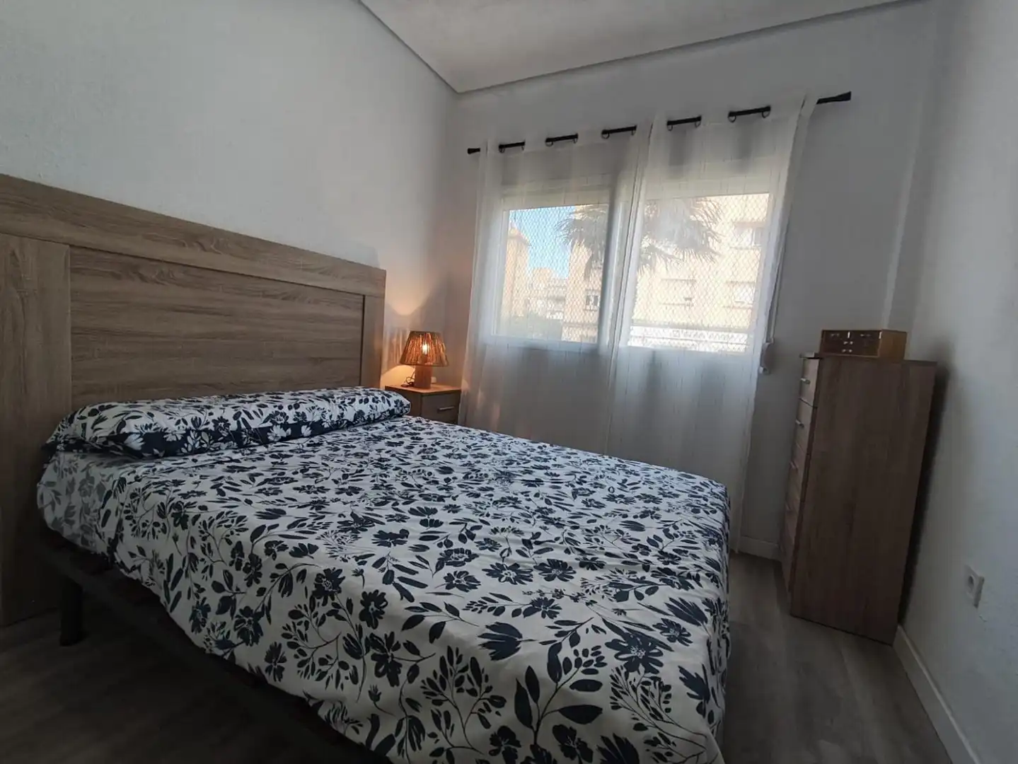Schlafzimmer von Wohnung zur Miete in Sagunto / Sagunt mit Abstellraum und Möbliert