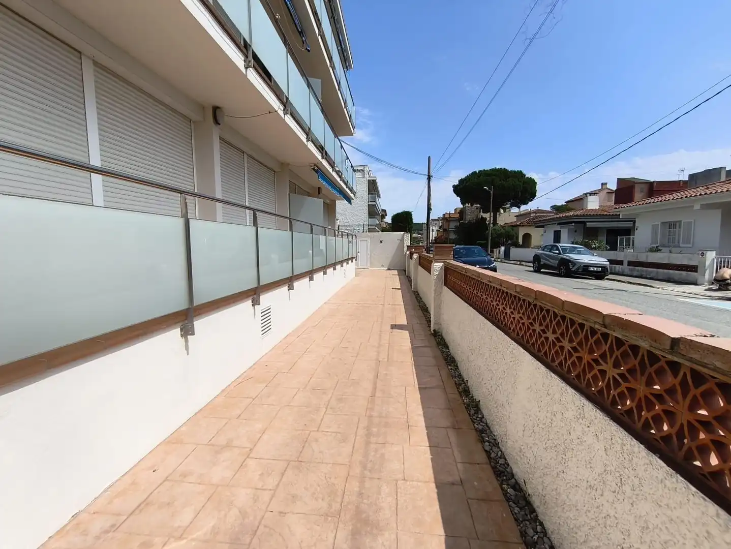 Vista exterior de Piso en venta en L'Estartit con Piscina comunitaria