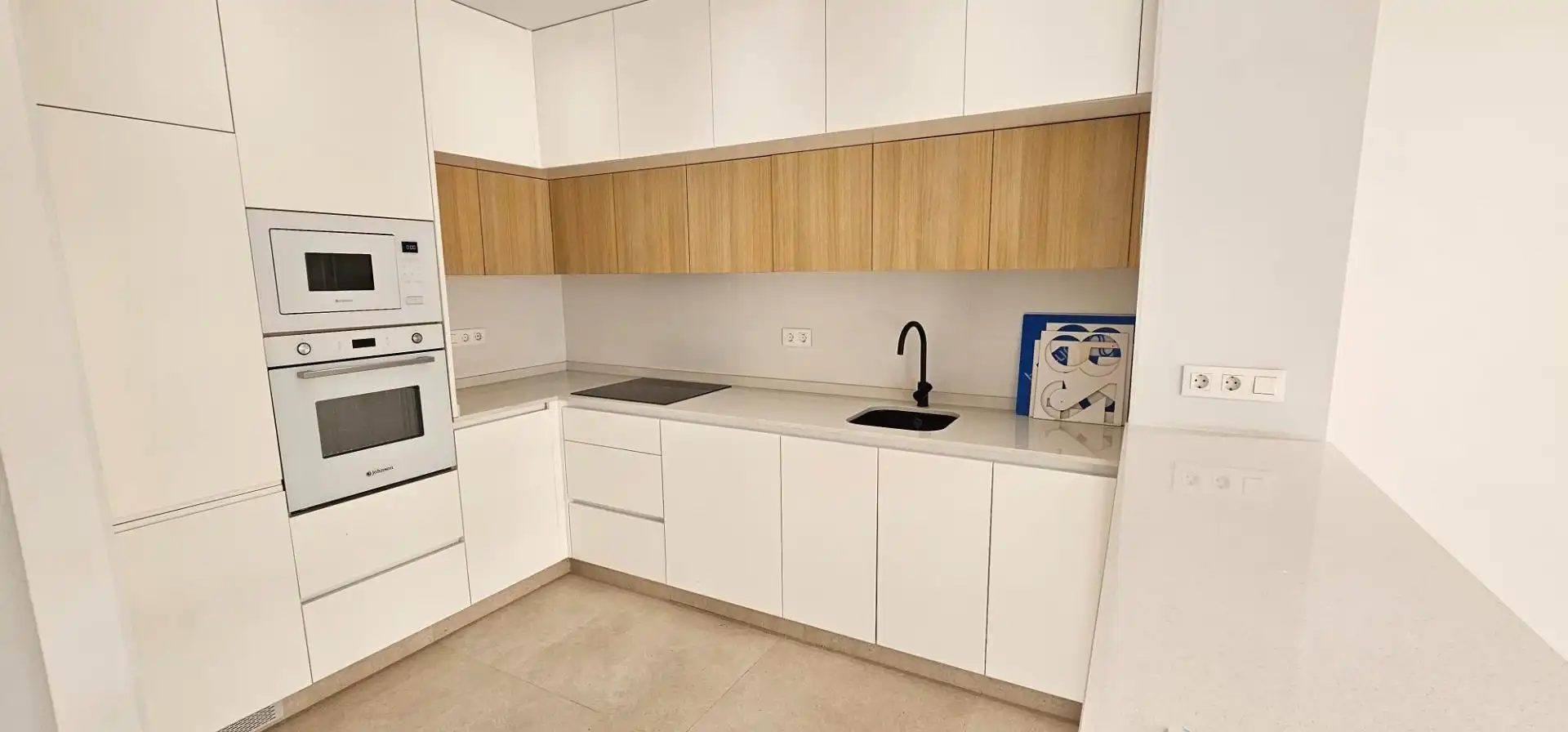 Cocina de Planta baja en venta en Guardamar del Segura con Aire acondicionado, Terraza y Amueblado