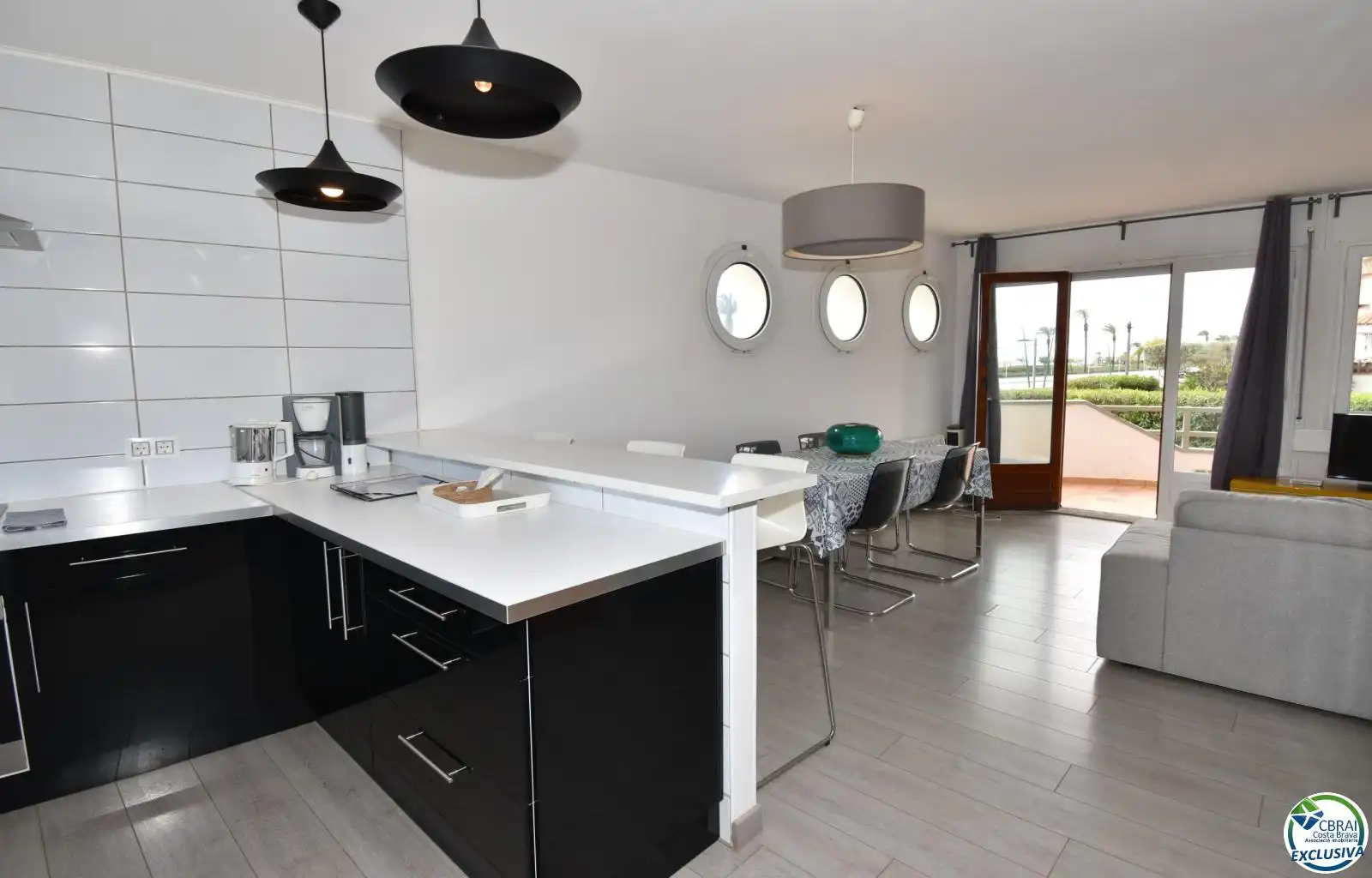 Cocina de Casa o chalet en venta en Empuriabrava con Aire acondicionado, Calefacción y Terraza