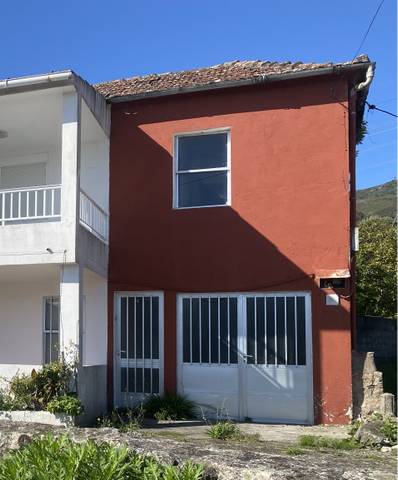 Casa adosada en Venta en Arbo