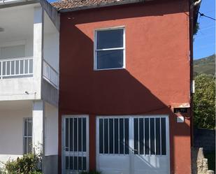 Exterior view of Single-family semi-detached for sale in Arbo  with Terrace and Balcony