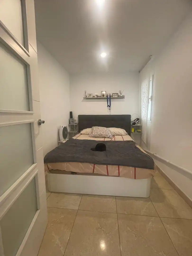 Piso con ascensor en venta en Pasaje La Camboria, imagen 3