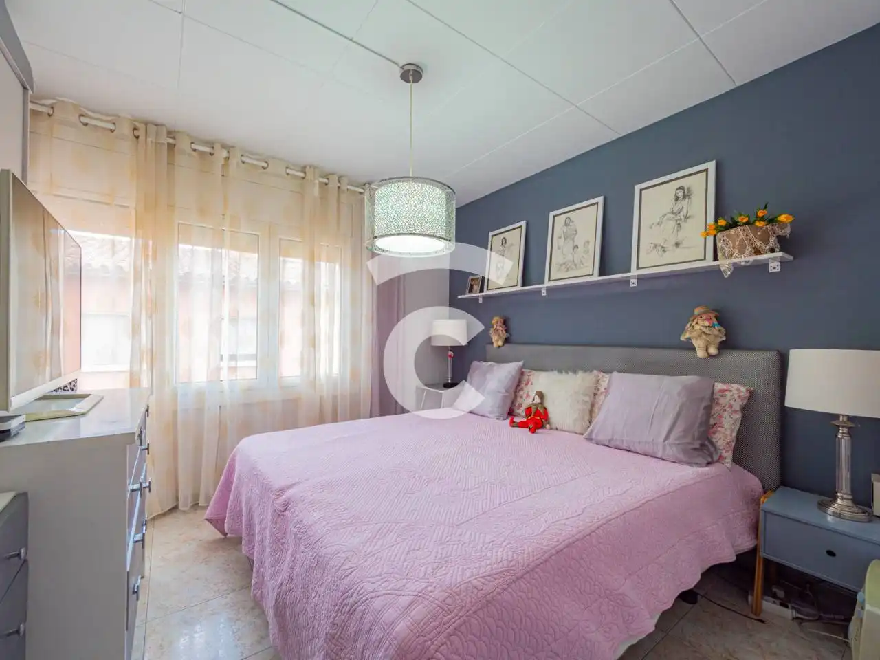 Habitación de Casa adosada en venta en Roda de Ter con Calefacción y Terraza