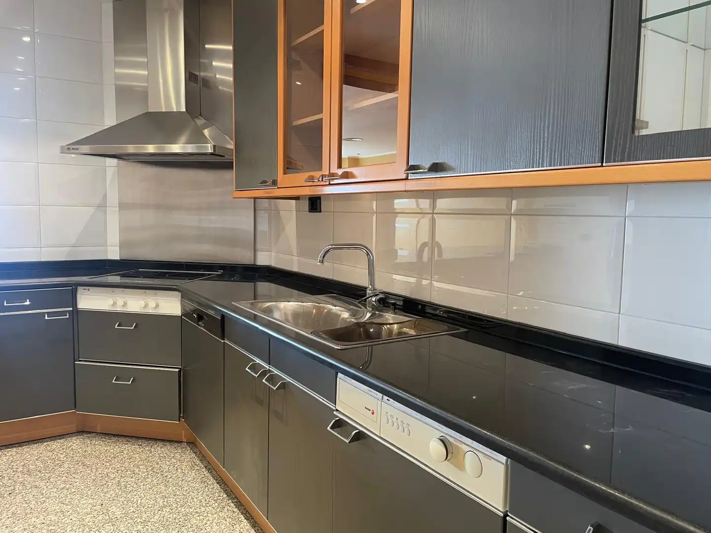 Kitchen of Attic for rent in Zaragoza  with Air Conditioner, Heating and Parquet flooring
