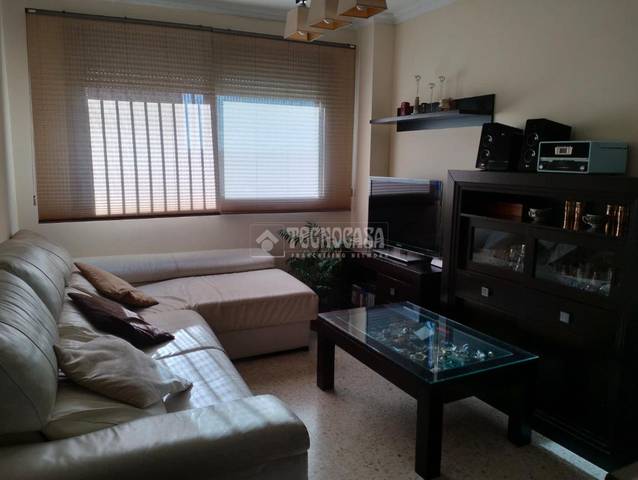 Piso en Venta en Colores -  Entreparques