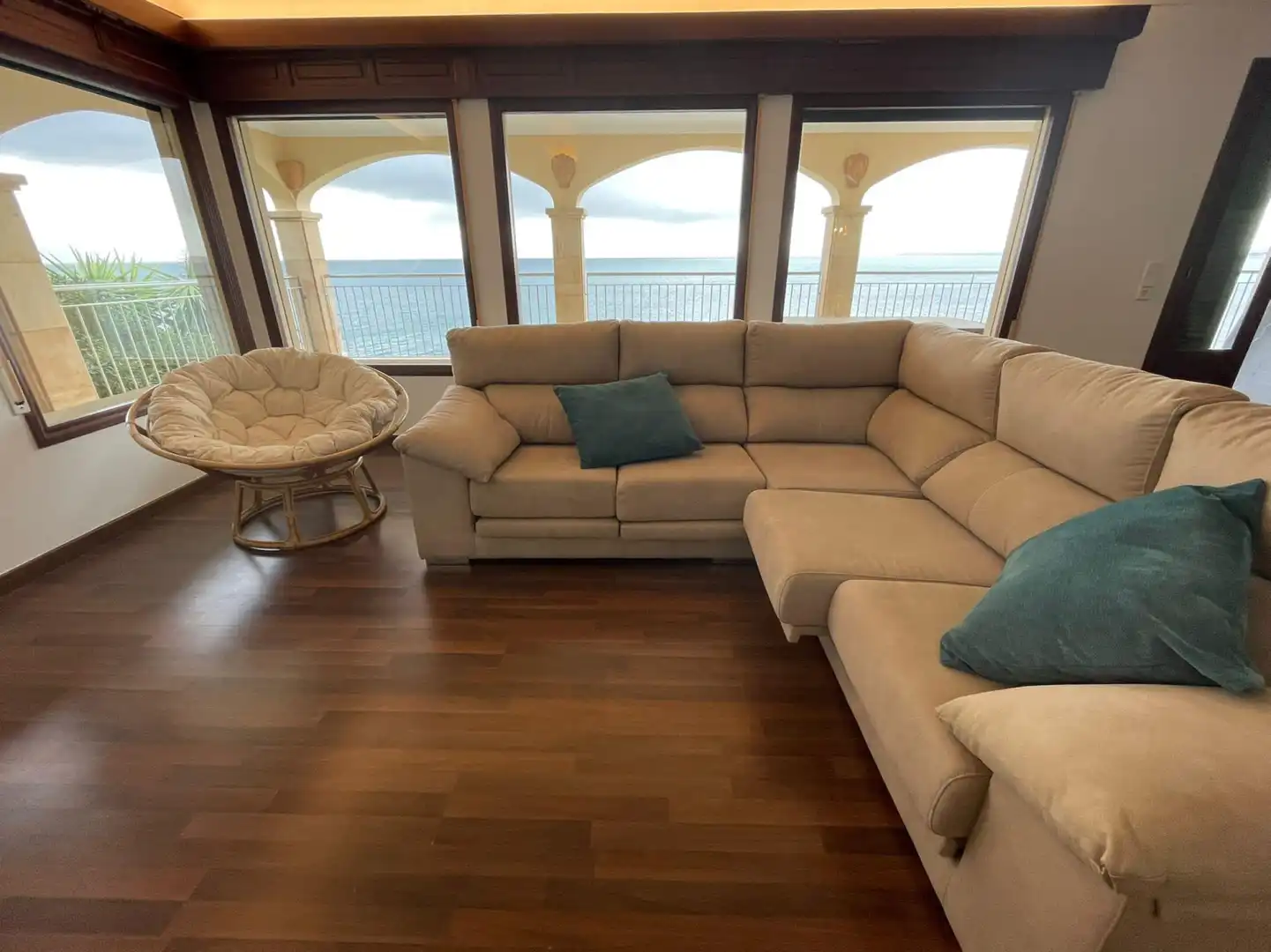 Sala d'estar de Casa o xalet de lloguer en Alcúdia amb Aire condicionat, Calefacció i Jardí privat