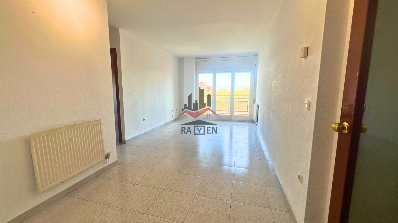 Flat for sale in Bruc, Creu de la Mà, Figueres