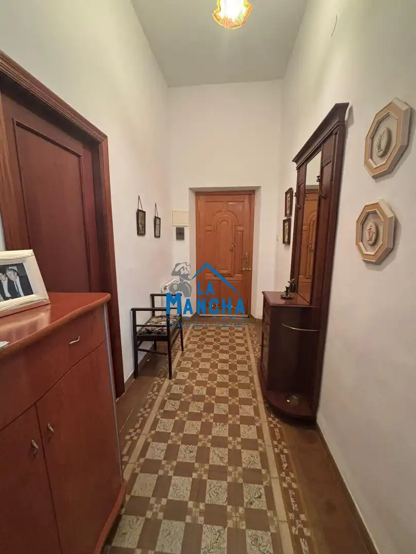 Casa o chalet en venta en Hoya-Gonzalo con Calefacción, Jardín privado y Amueblado