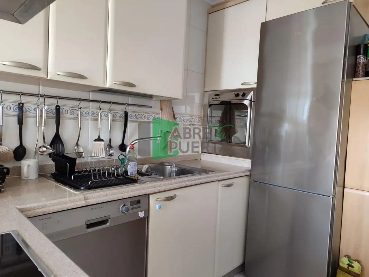 Kitchen of Duplexes for sale in Ourense Capital   with Heating, Parquet flooring and Storage room