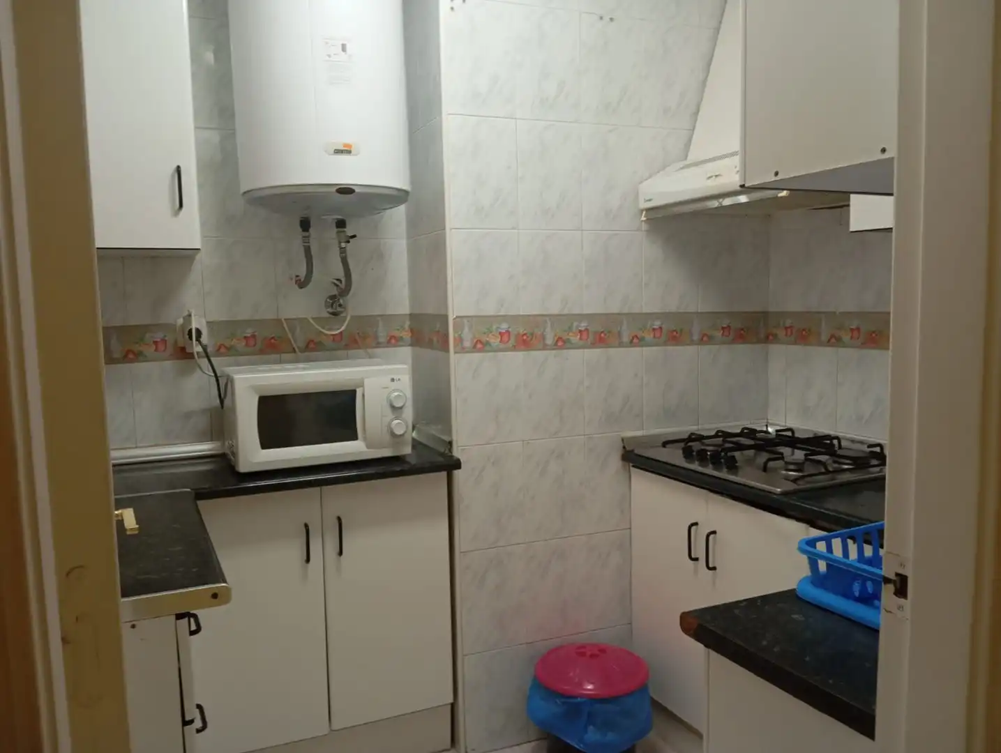 Küche von Wohnung zum Verkauf in Gualchos mit Klimaanlage, Terrasse und Möbliert