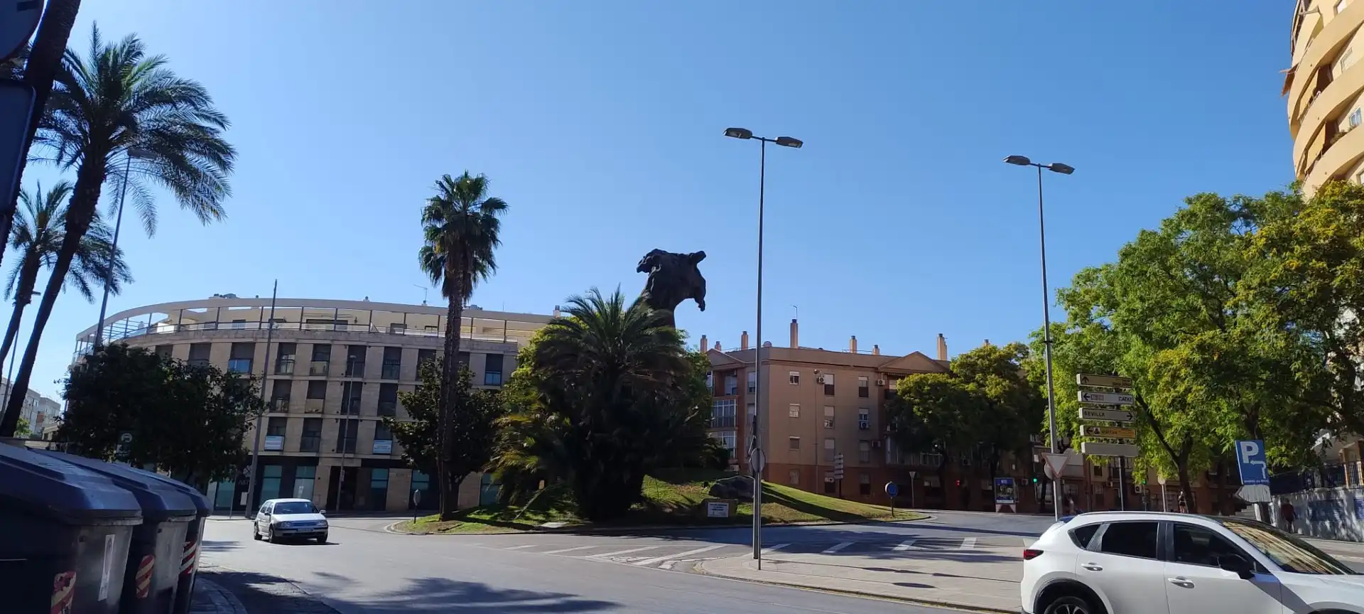 Exterior view of Commercial properties for sale in Jerez de la Frontera  with Air Conditioner
