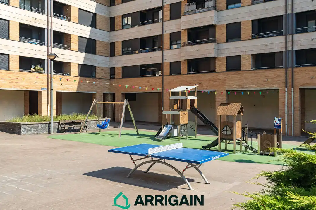 Terraza de Piso en venta en Donostia - San Sebastián  con Calefacción, Terraza y Alarma