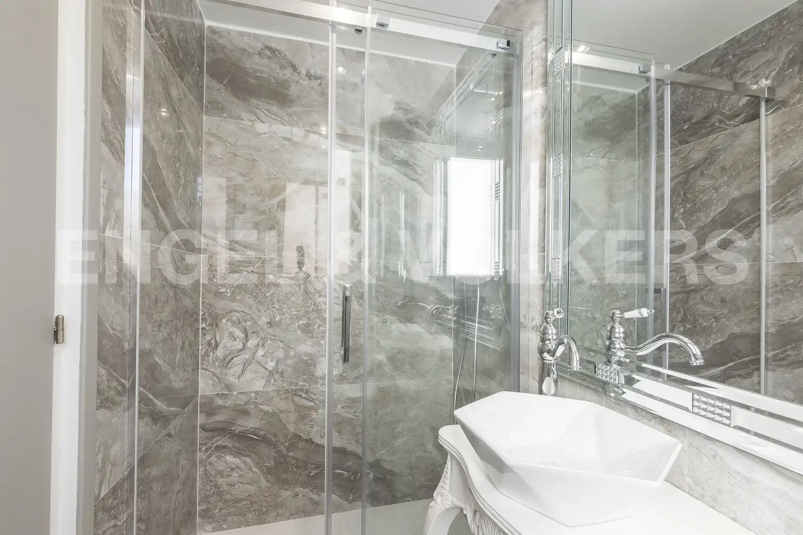 Baño de Finca rústica en venta en Canet de Mar con Aire acondicionado, Calefacción y Jardín privado