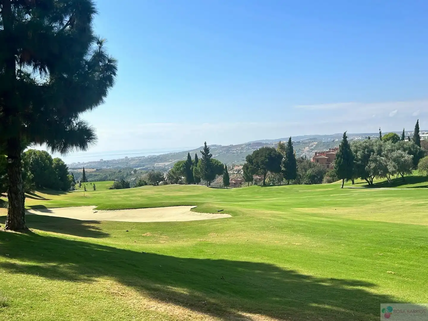 Vista exterior de Piso en venta en Casares con Aire acondicionado, Terraza y Piscina comunitaria
