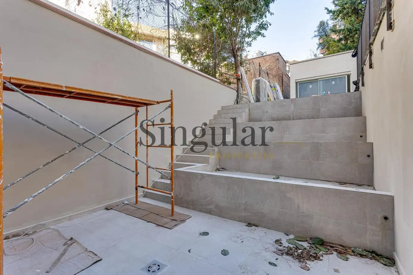 Terrassa de Dúplex en venda en Barcelona amb Aire condicionat, Calefacció i Jardí privat