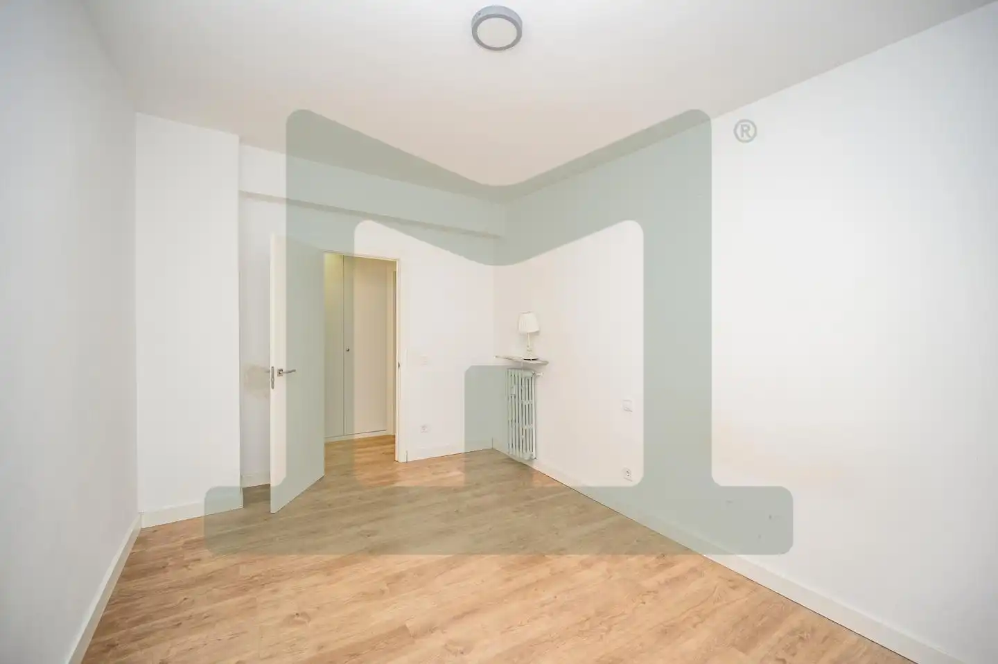Habitación de Piso en venta en Madrid con Calefacción, Parquet y Amueblado