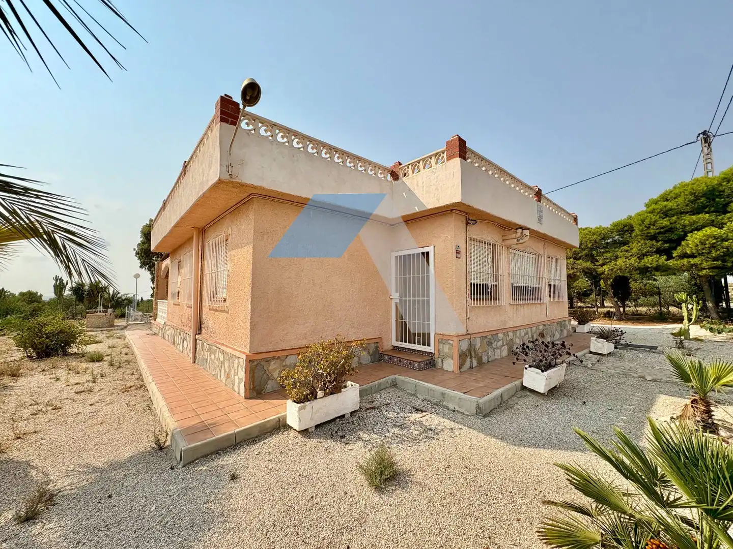 Vista exterior de Casa o xalet en venda en Mutxamel amb Jardí privat
