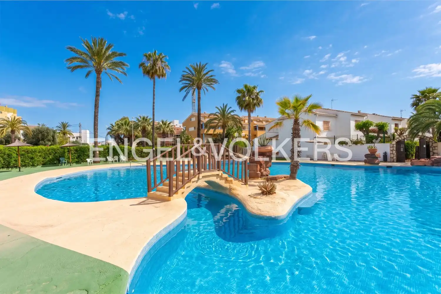 Piscina de Casa o chalet de alquiler en Jávea / Xàbia con Calefacción, Parquet y Terraza