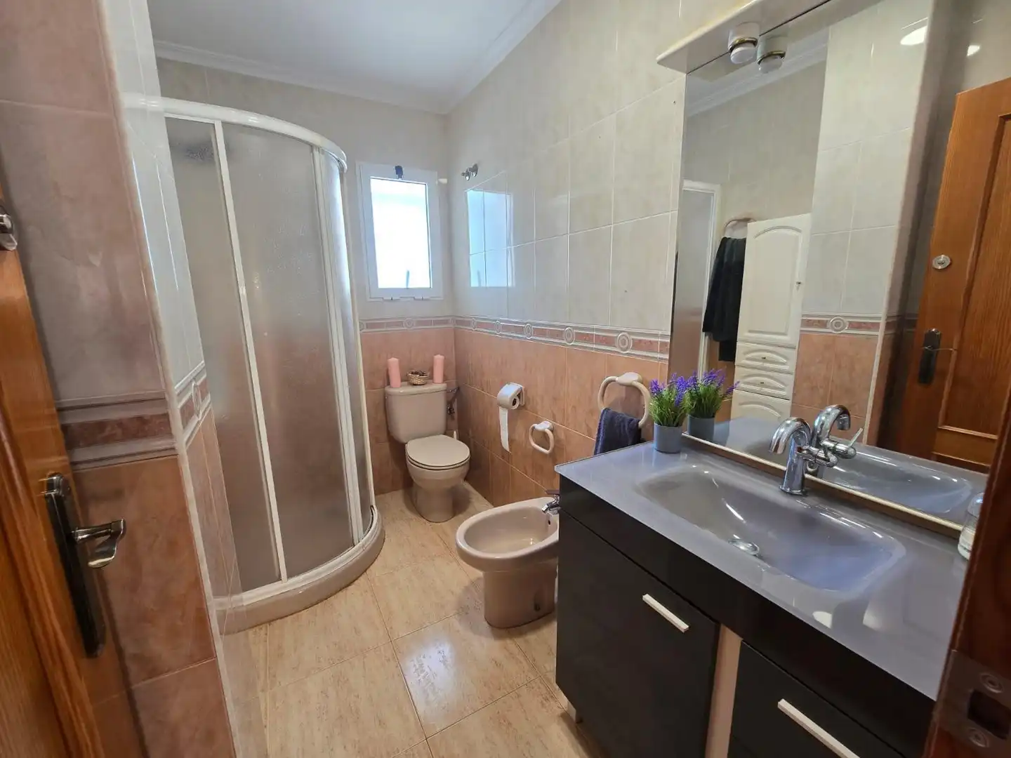 Baño de Planta baja en venta en Tavernes de la Valldigna con Terraza y Piscina comunitaria