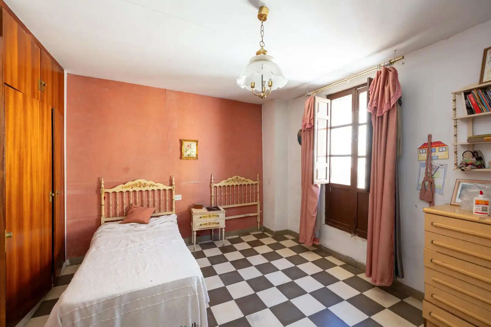 Habitación de Casa o chalet en venta en Alhendín con Jardín privado y Terraza