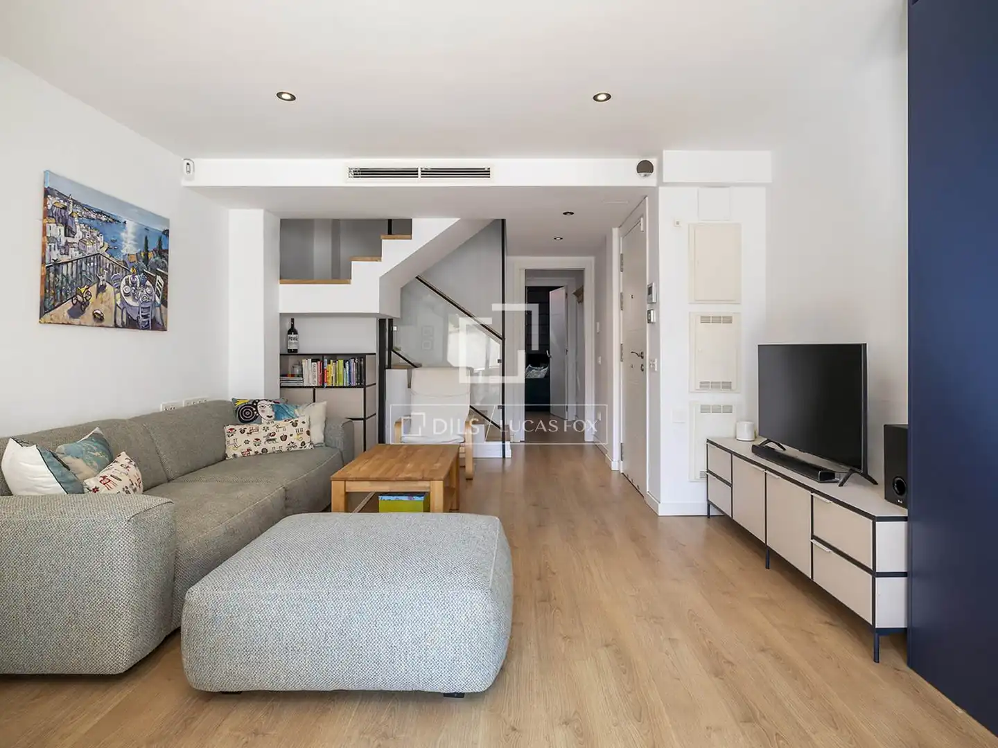 Wohnung zum Verkauf in Barcelona mit Klimaanlage, Heizung und Terrasse