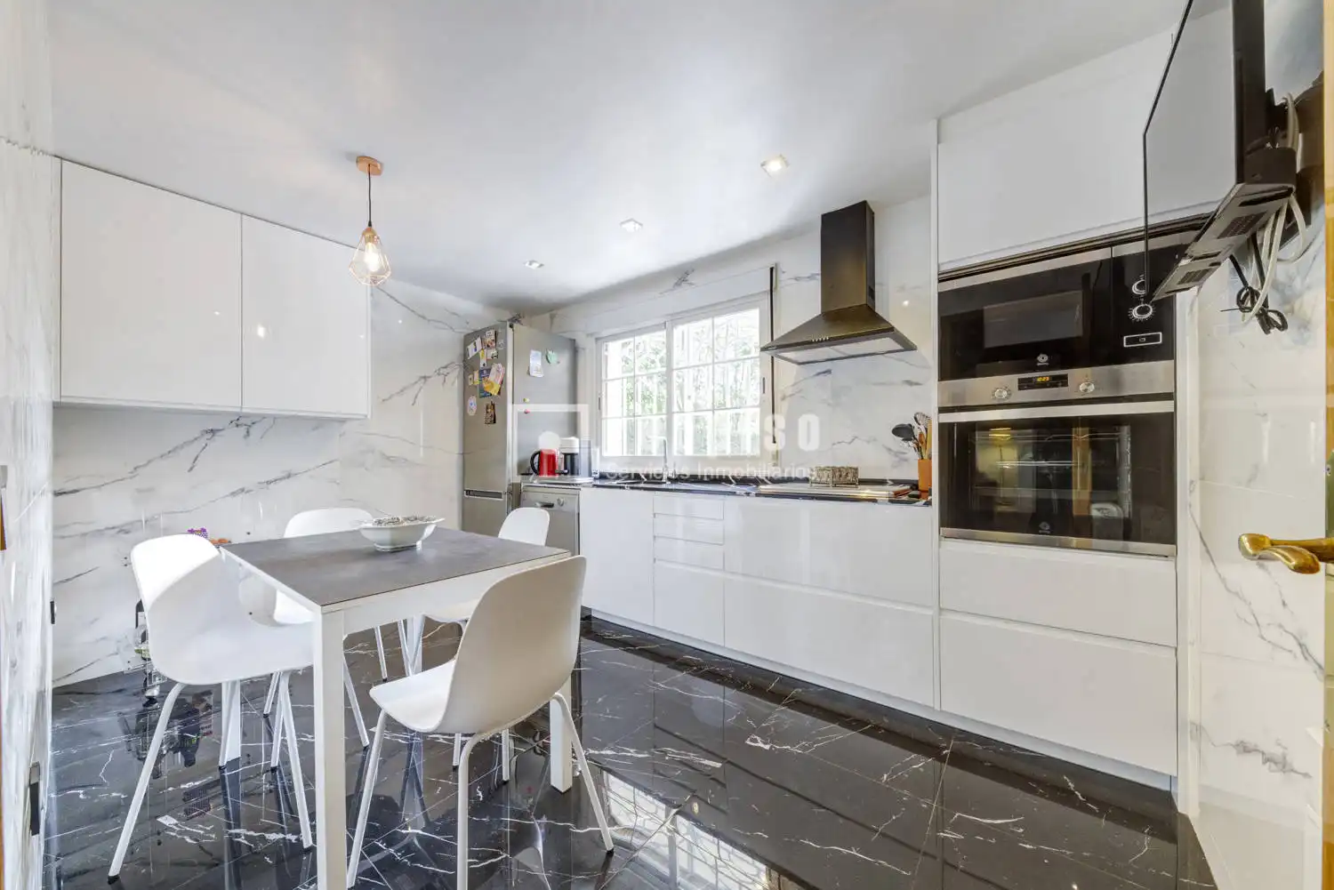 Cocina de Casa o chalet en venta en Las Rozas de Madrid con Jardín privado, Terraza y Trastero