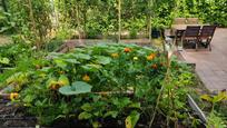 Jardí de Casa o xalet en venda en Girona Capital amb Calefacció i Moblat